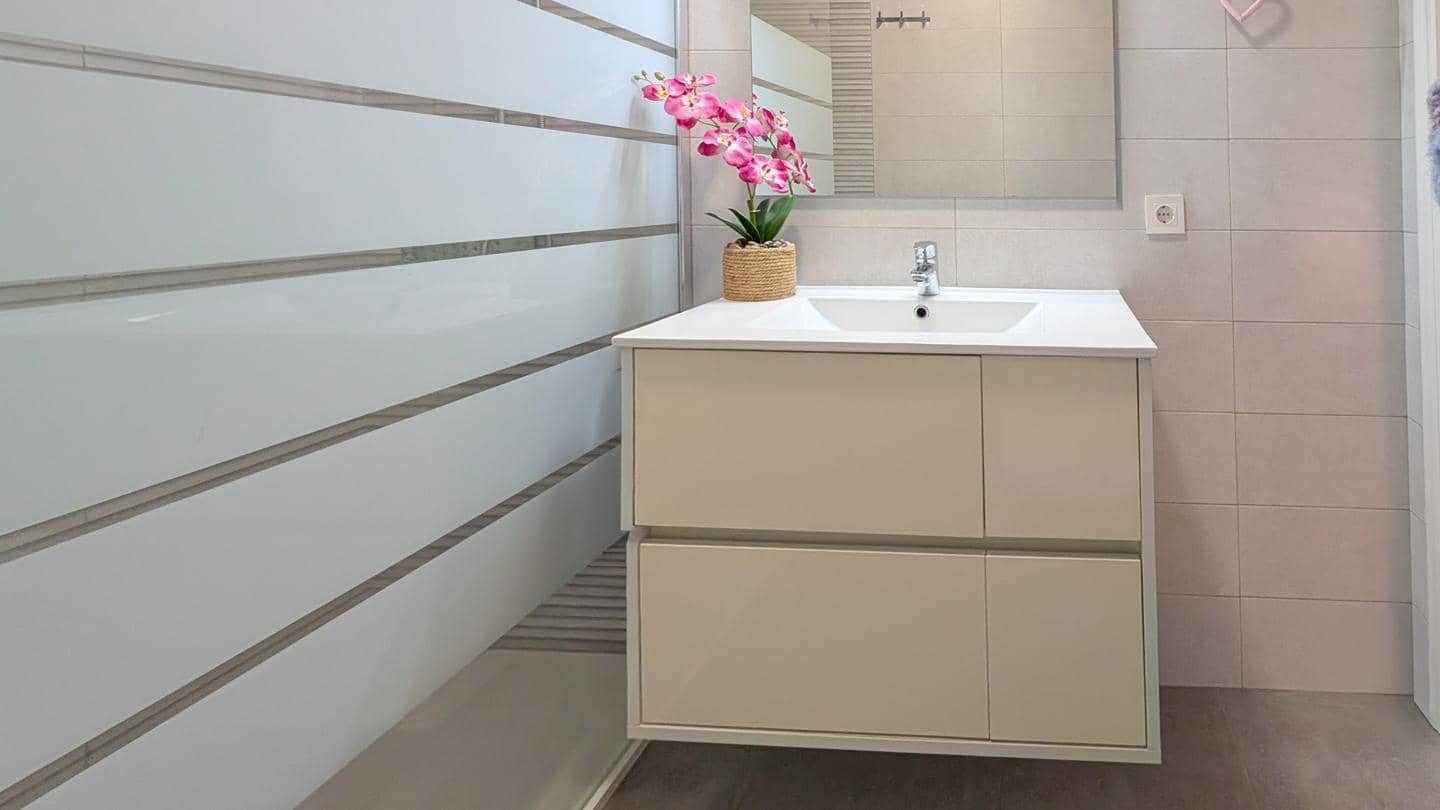 2 sovrum Lägenhet till salu i Santa Pola - 185 000 € (Ref: 9450879)