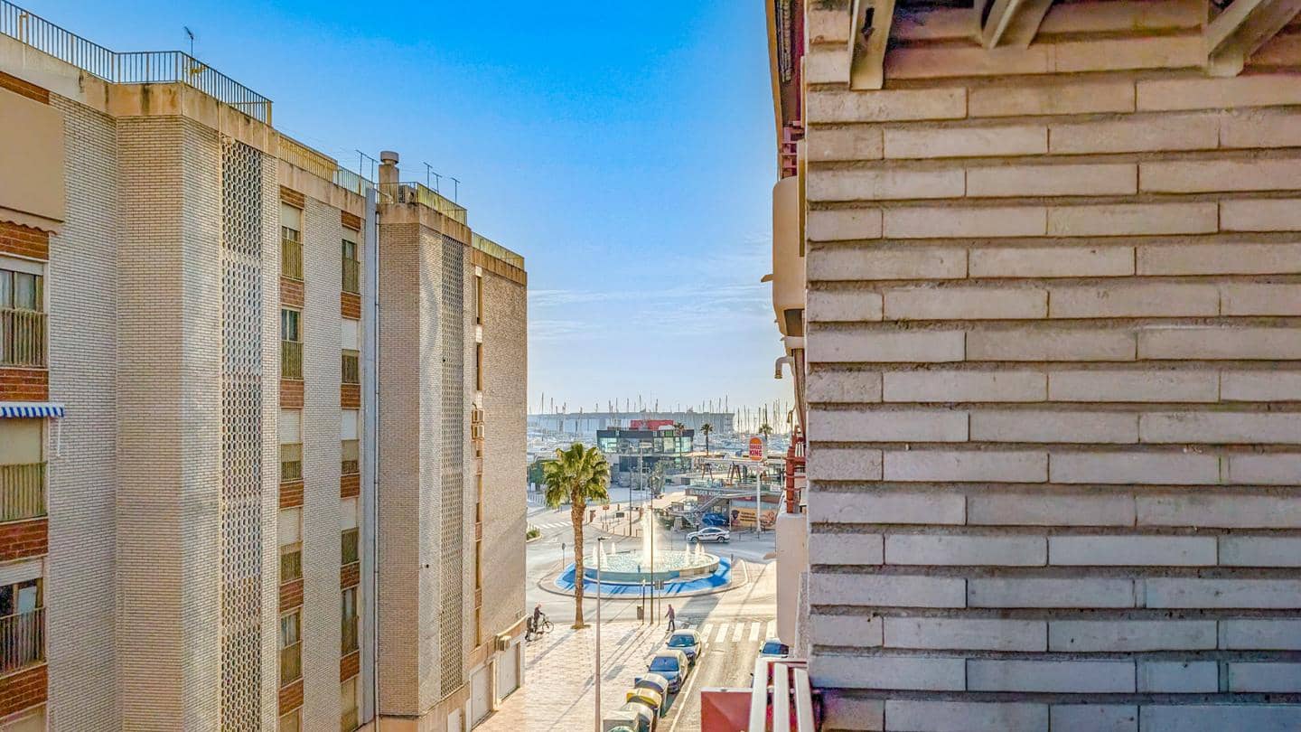 2 sovrum Lägenhet till salu i Santa Pola - 185 000 € (Ref: 9450879)