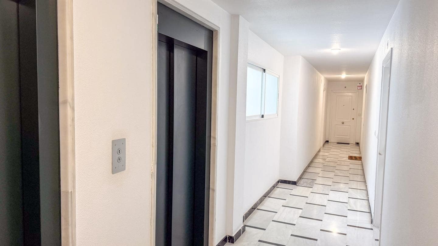 Piso de 1 habitación en Santa Pola en venta - 150.000 € (Ref: 9454747)