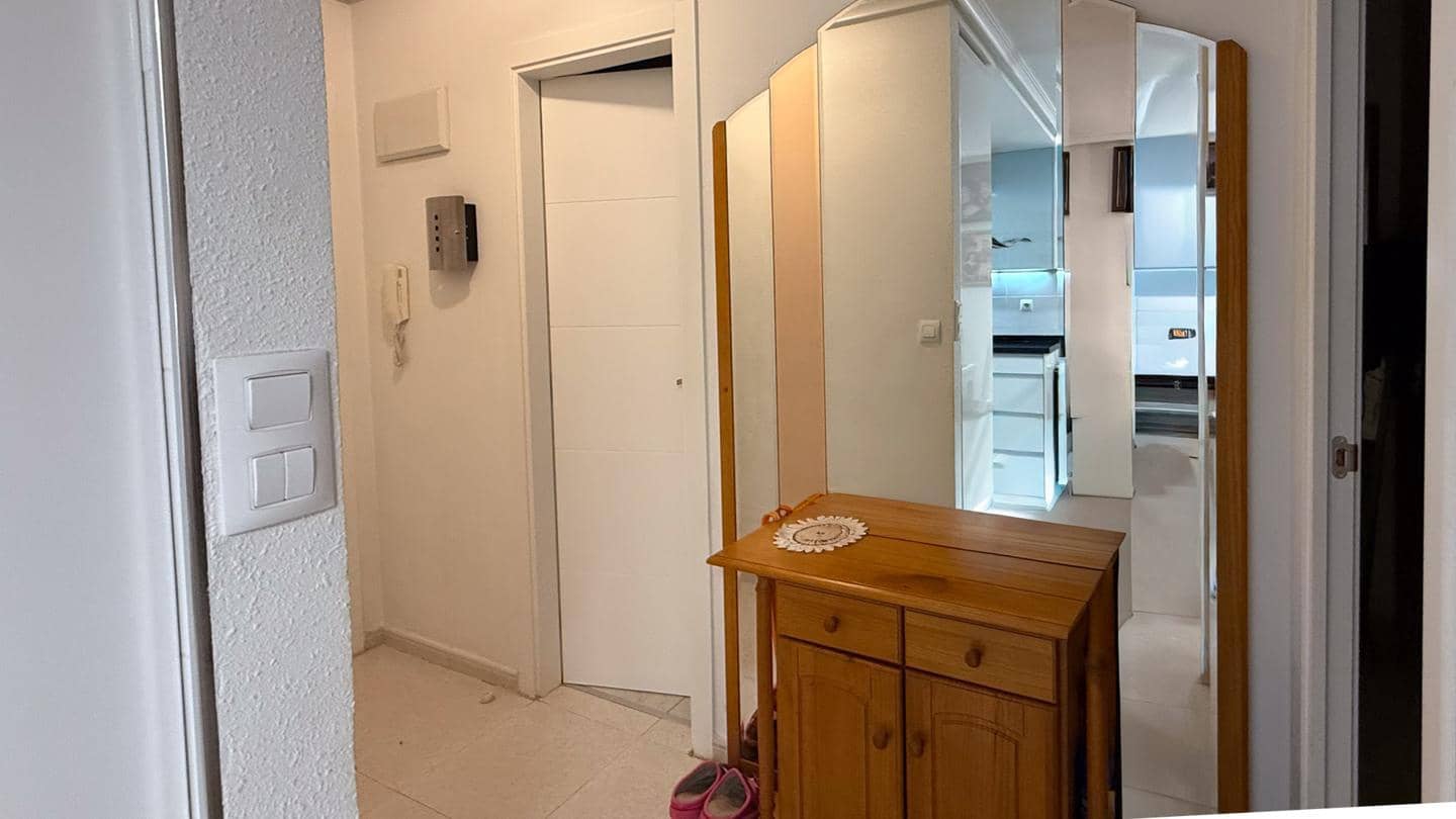 Piso de 1 habitación en Santa Pola en venta - 150.000 € (Ref: 9454747)