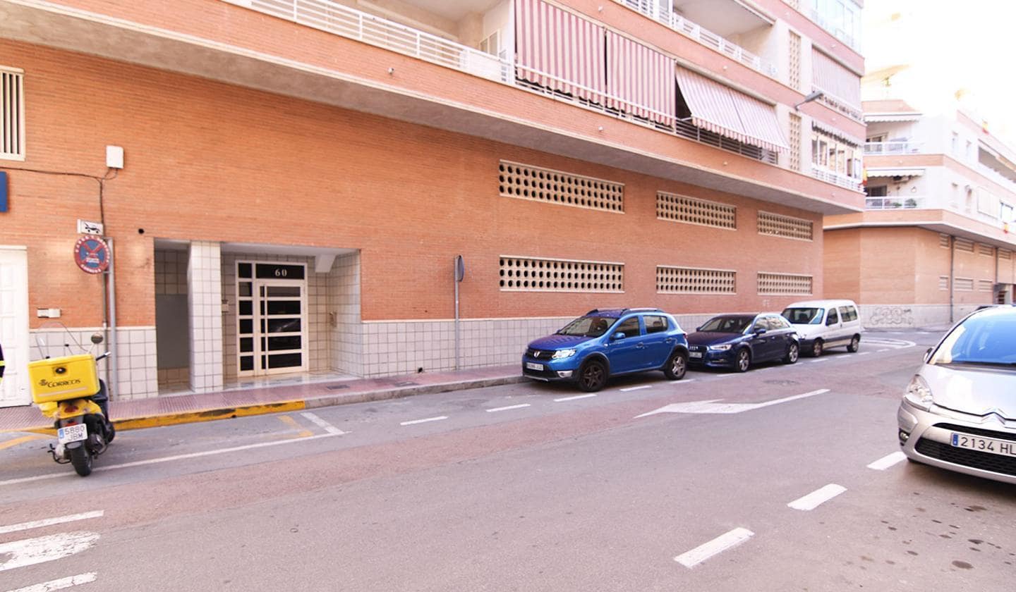 Piso de 1 habitación en Santa Pola en venta - 150.000 € (Ref: 9454747)