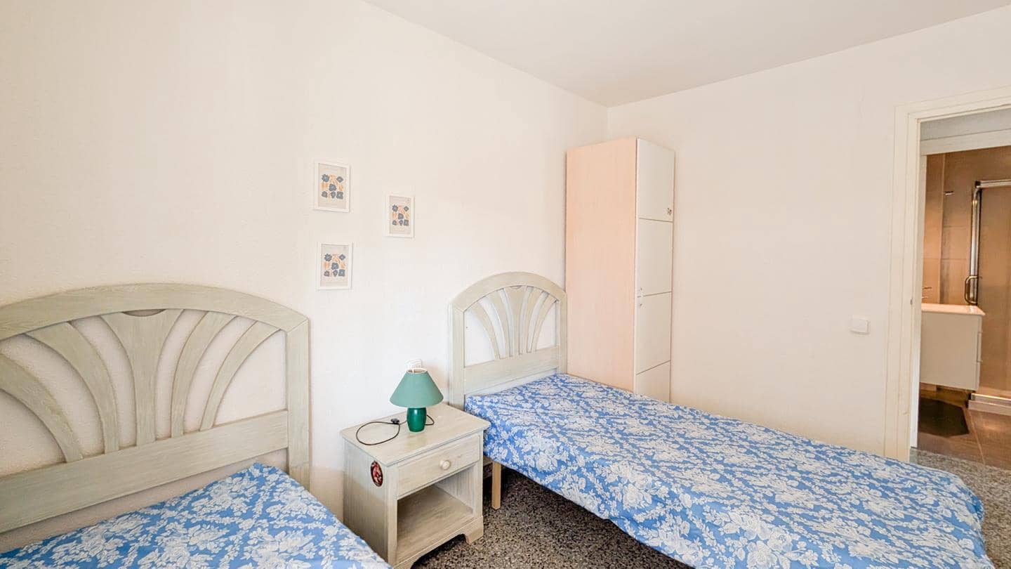 Piso de 3 habitaciones en Santa Pola en venta - 195.000 € (Ref: 9460635)