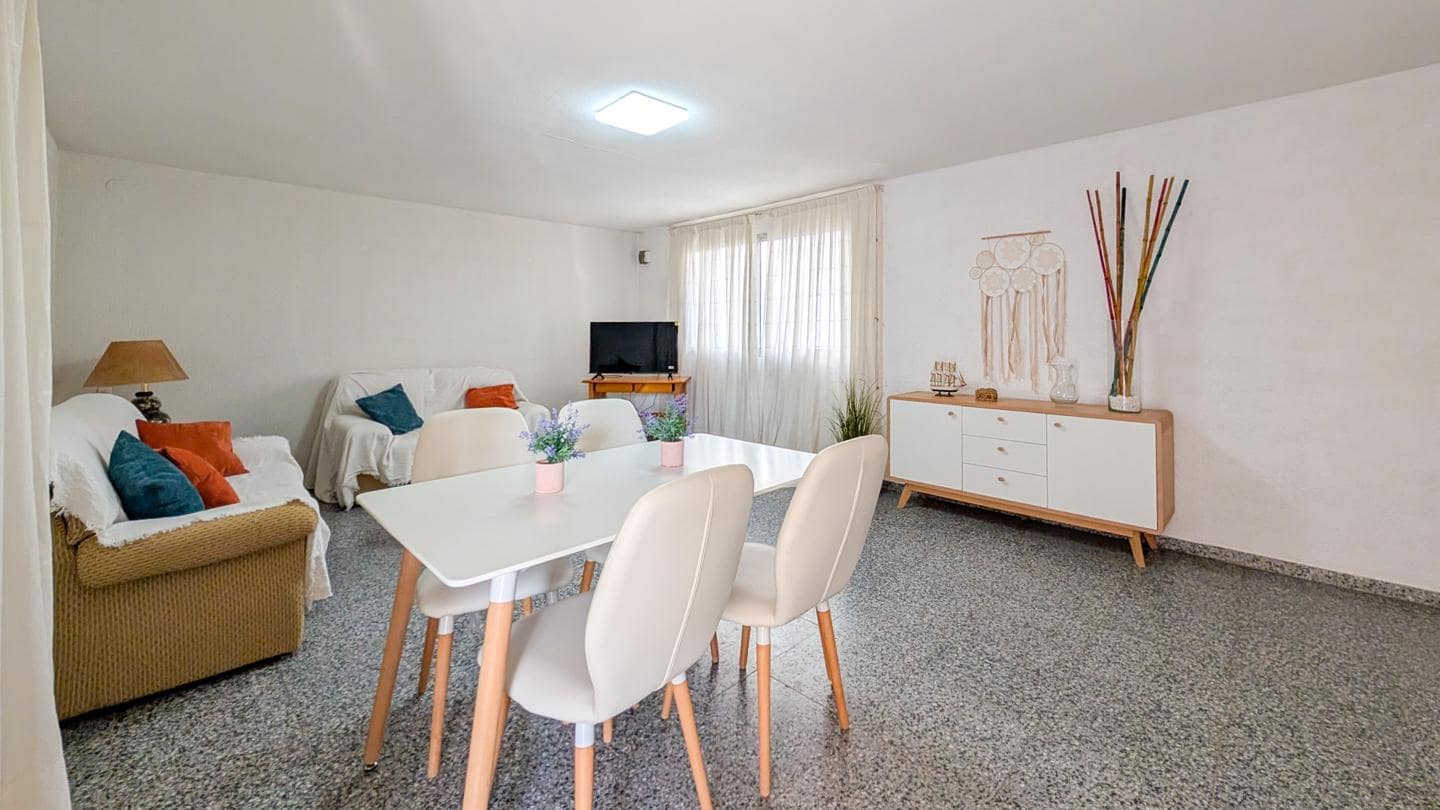 Piso de 3 habitaciones en Santa Pola en venta - 195.000 € (Ref: 9460635)