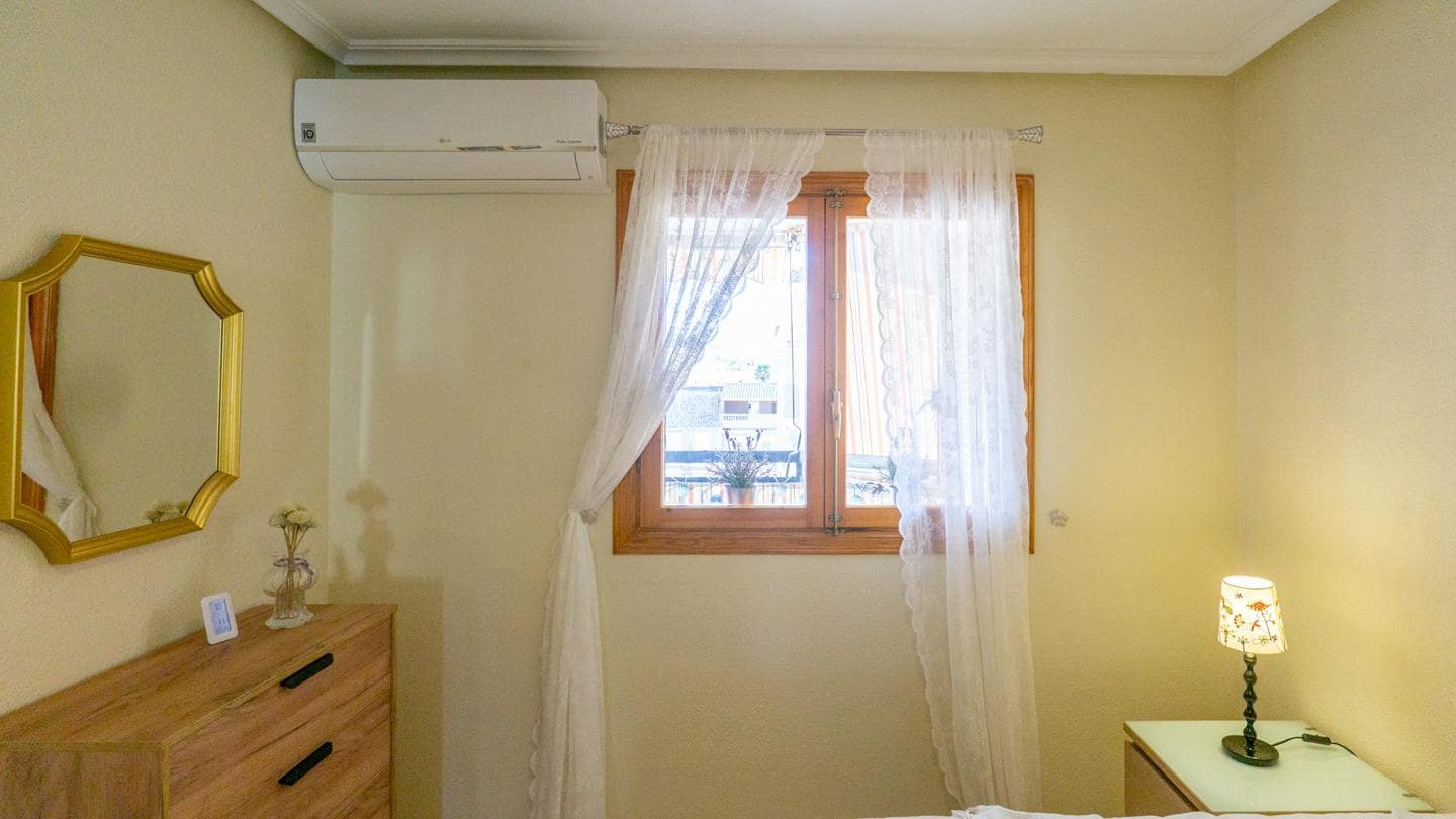 2 slaapkamer Flat te koop in Santa Pola met garage - € 164.000 (Ref: 9503436)