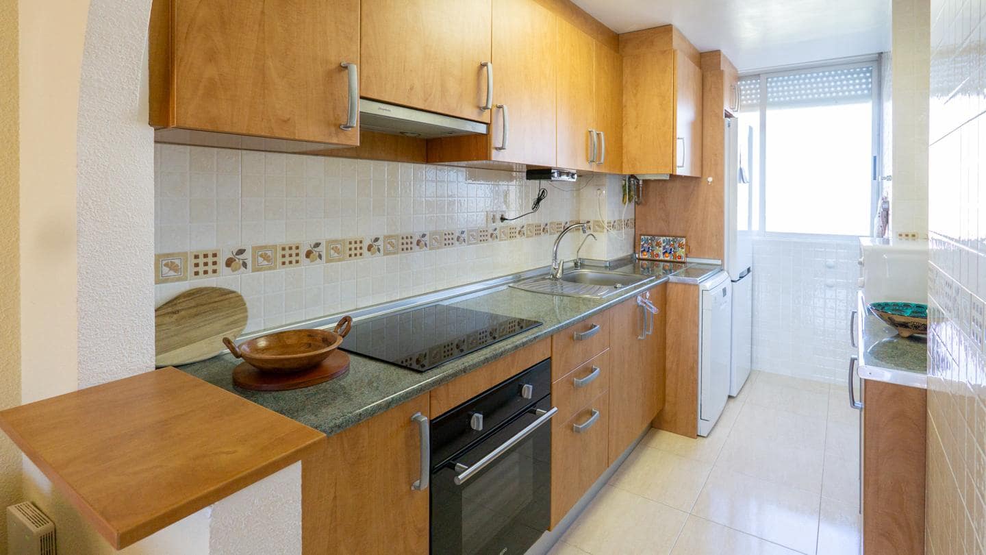 2 slaapkamer Flat te koop in Santa Pola met garage - € 164.000 (Ref: 9503436)