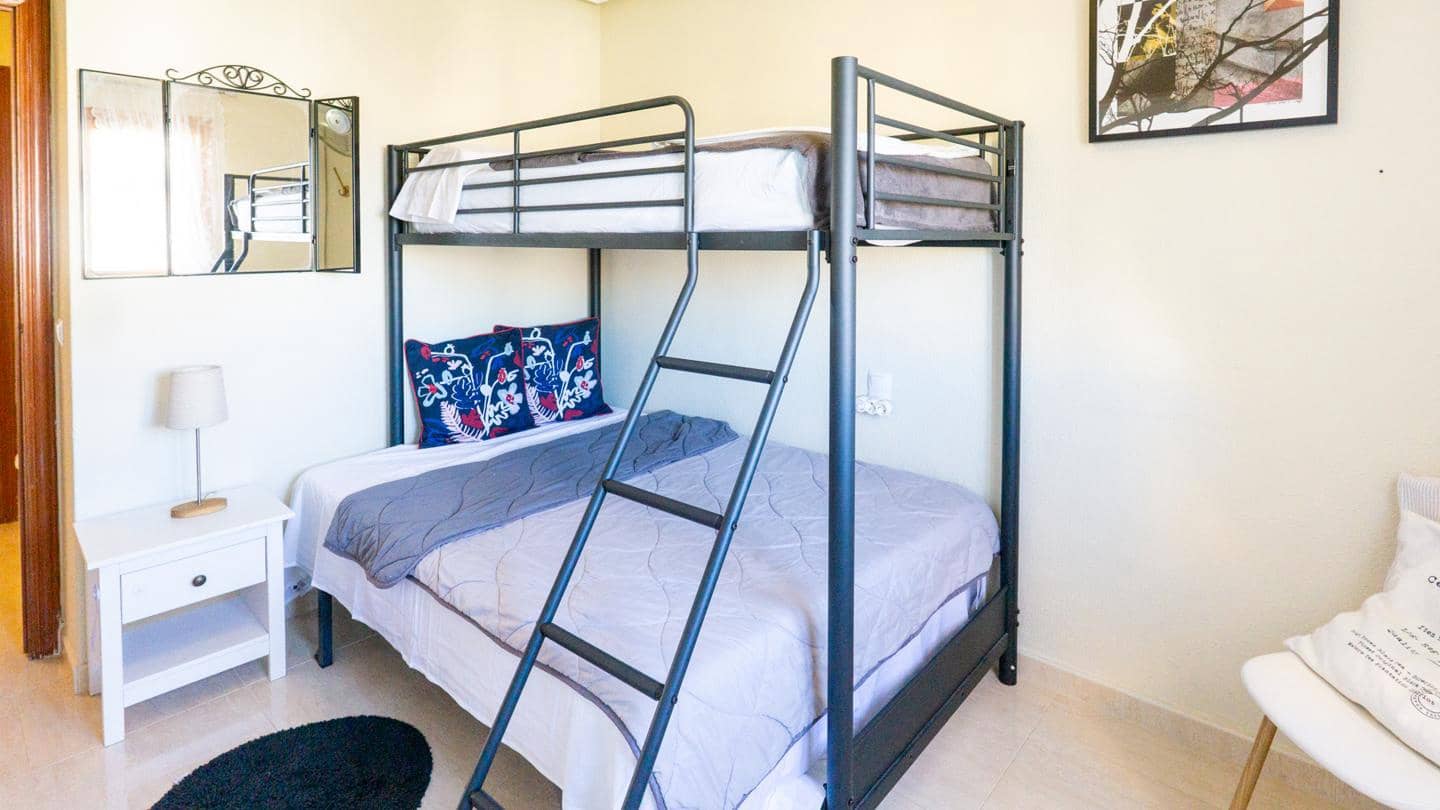 2 slaapkamer Flat te koop in Santa Pola met garage - € 164.000 (Ref: 9503436)