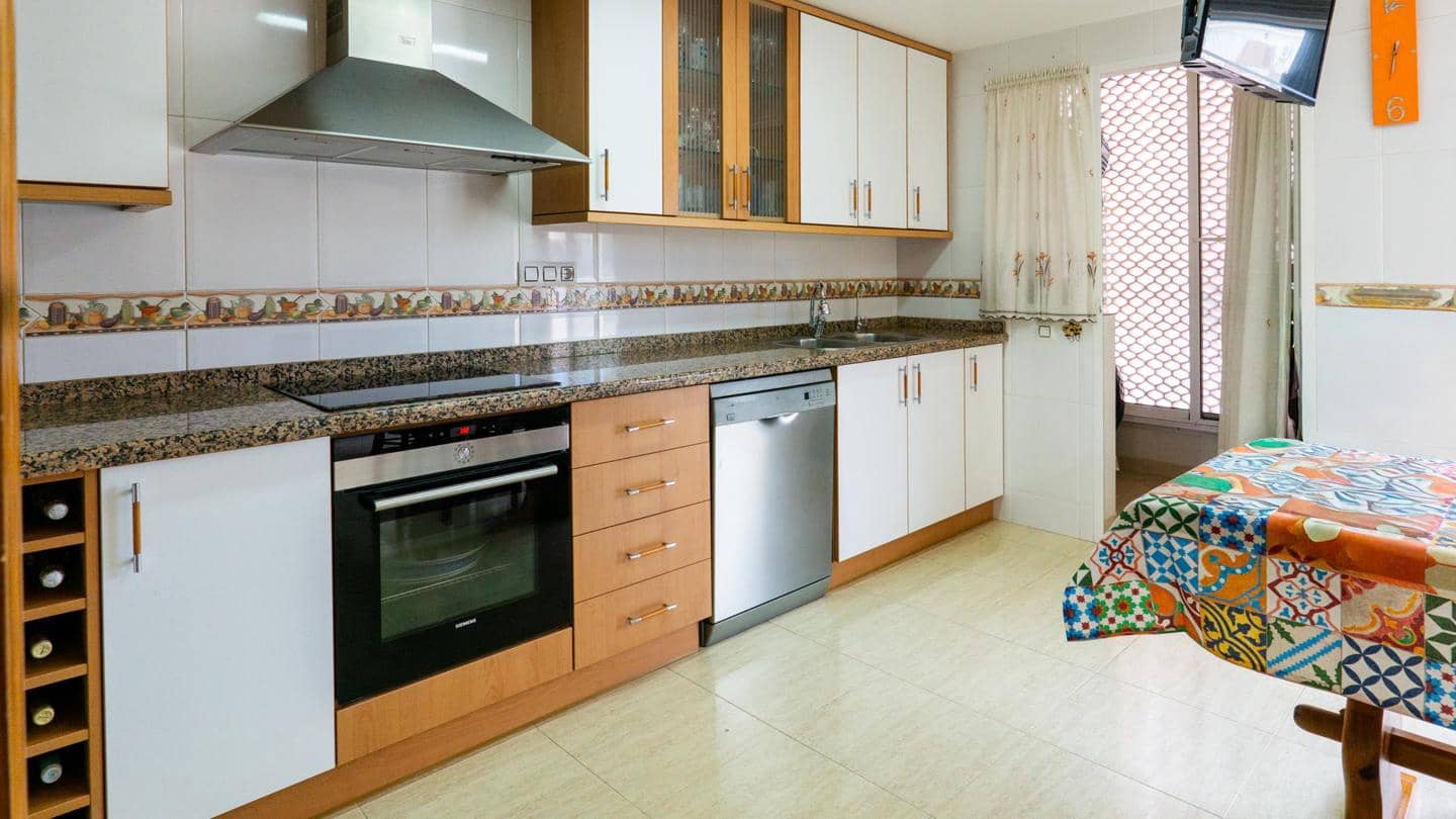 3 bedroom Villa for sale in Gran Alacant with pool garage - € 307,900 (Ref: 9528588)