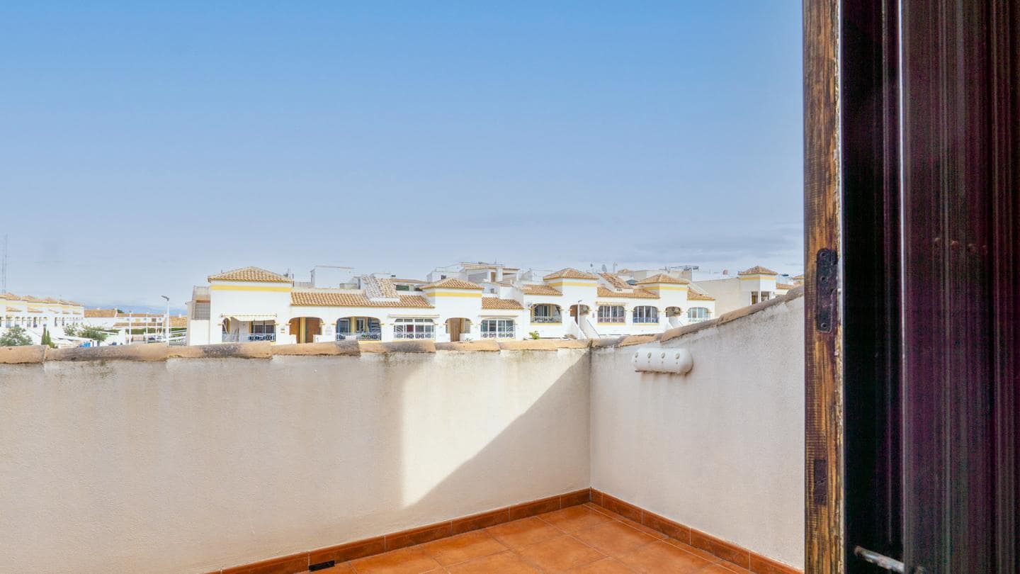 3 bedroom Villa for sale in Gran Alacant with pool garage - € 307,900 (Ref: 9528588)