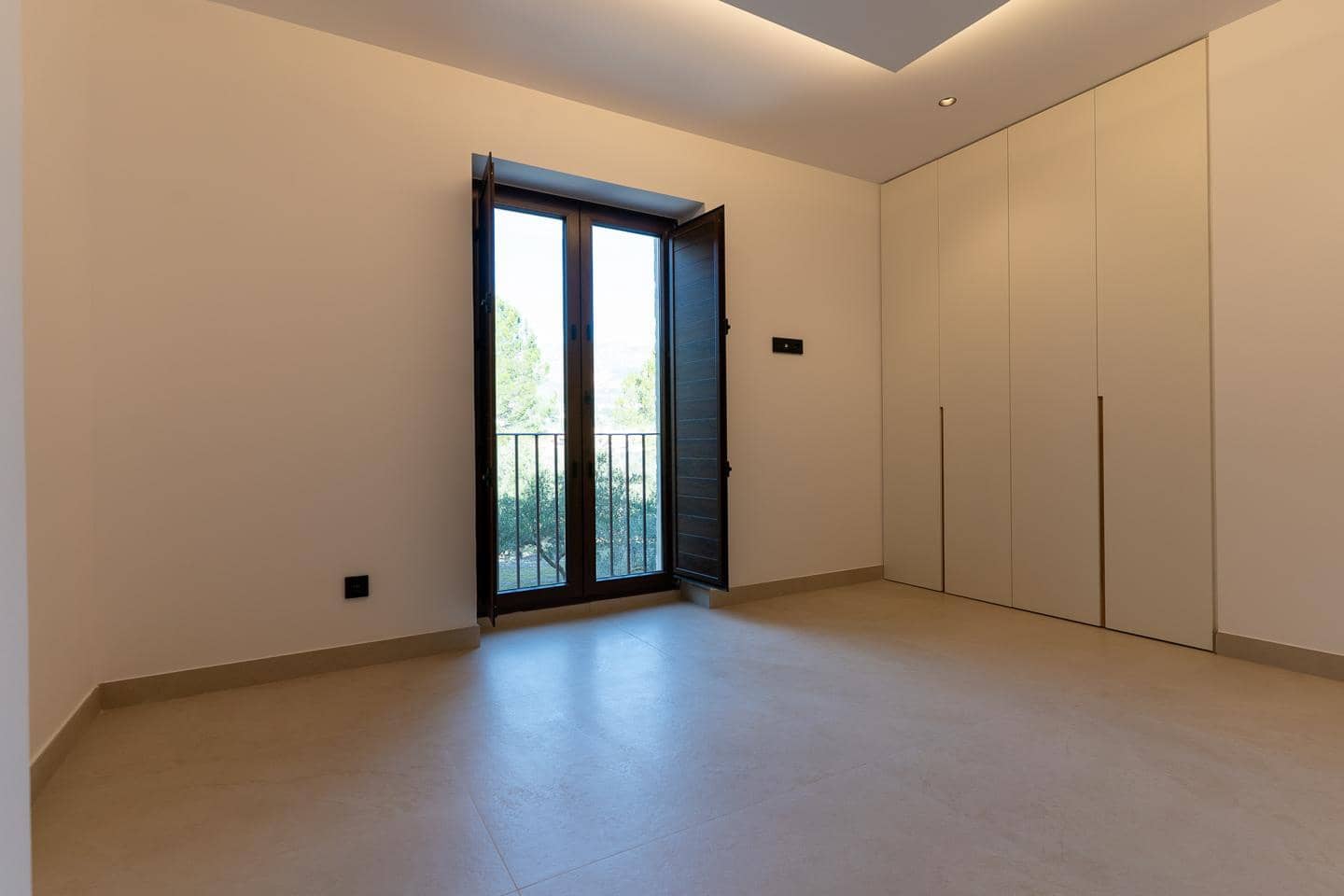 5 soverom Villa til salgs i Cocentaina - € 949 000 (Ref: 9566261)