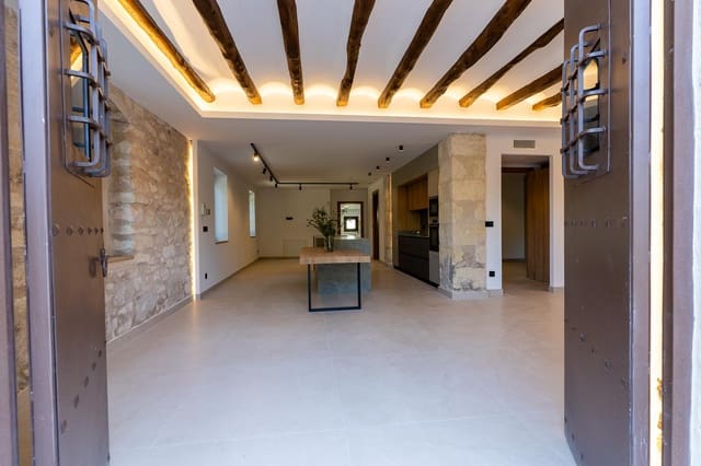 5 Zimmer Villa zu verkaufen in Cocentaina - 949.000 € (Ref: 9566261)