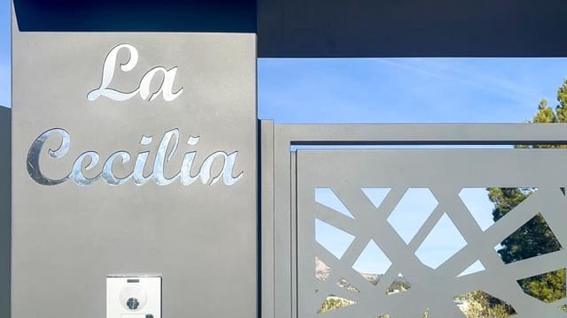 5 Zimmer Villa zu verkaufen in Cocentaina - 949.000 € (Ref: 9566261)