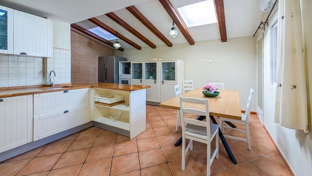 3 makuuhuone Huvila myytävänä paikassa Monte Faro - Altomar II, Santa Pola mukana uima-altaan 
autotalli - 375 000 € (Ref: 9587975)