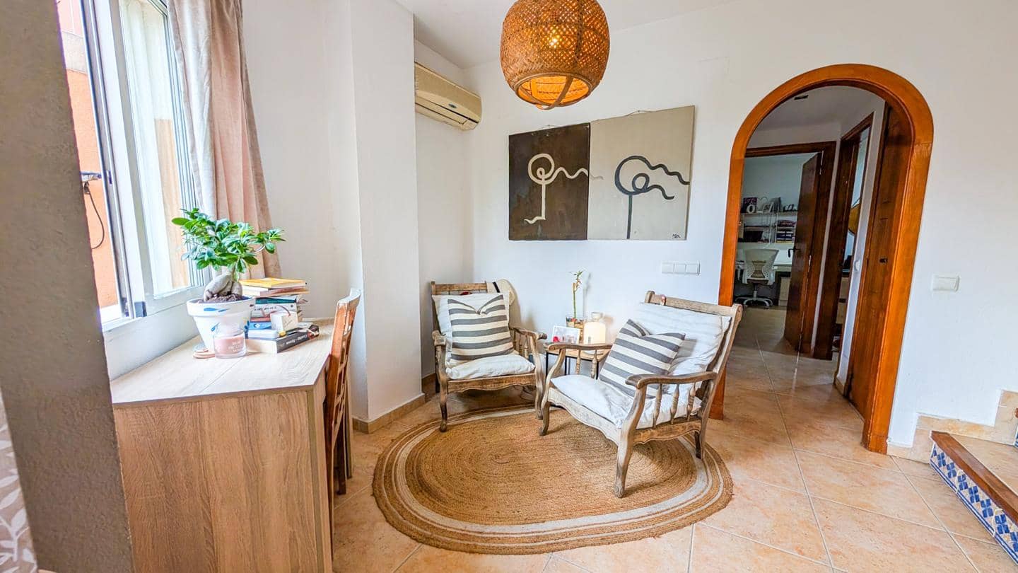 3 bedroom Villa for sale in Gran Alacant with pool - € 345,000 (Ref: 9616917)