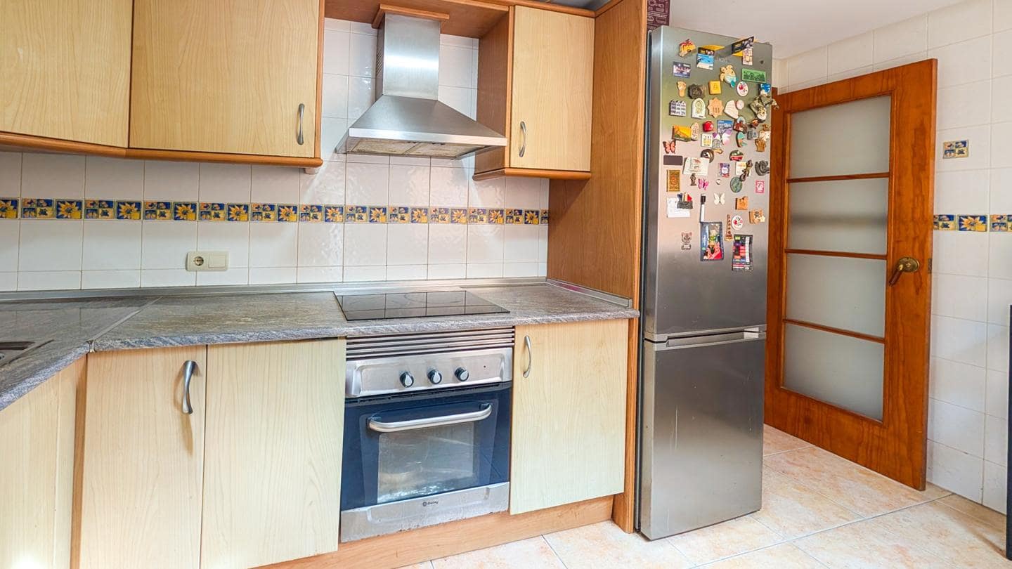 3 bedroom Villa for sale in Gran Alacant with pool - € 345,000 (Ref: 9616917)