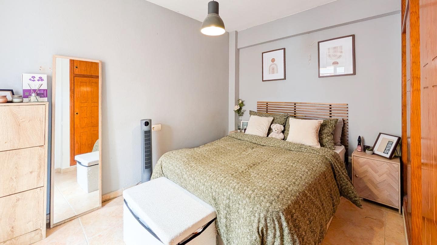 3 bedroom Villa for sale in Gran Alacant with pool - € 345,000 (Ref: 9616917)