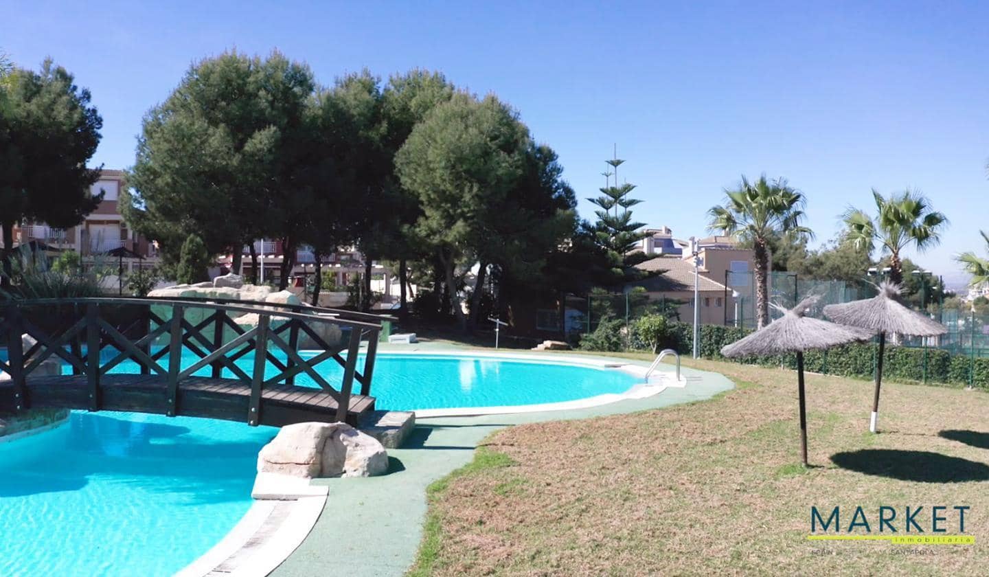 3 bedroom Villa for sale in Gran Alacant with pool - € 345,000 (Ref: 9616917)