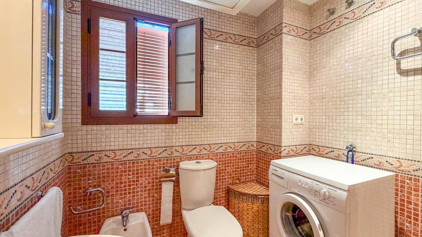 3 soverom Villa til salgs i Santa Pola med svømmebasseng garasje - € 380 000 (Ref: 9626352)