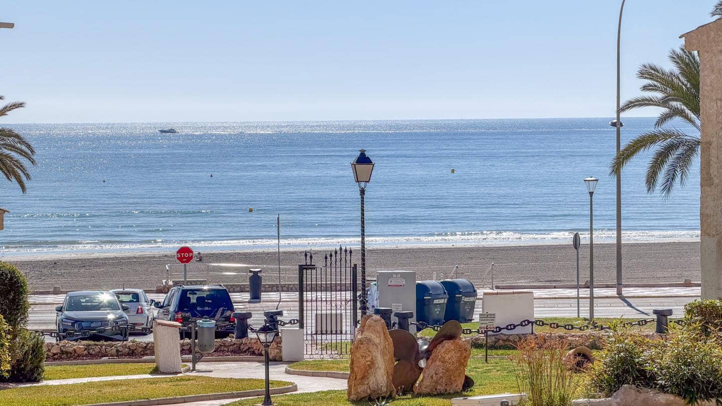 3 soverom Villa til salgs i Santa Pola med svømmebasseng garasje - € 380 000 (Ref: 9626352)