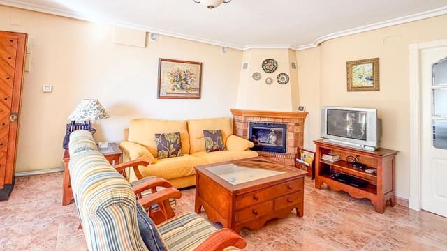 3 soverom Villa til salgs i Calas Santiago Bernabéu, Santa Pola med svømmebasseng garasje - € 380 000 (Ref: 9626352)