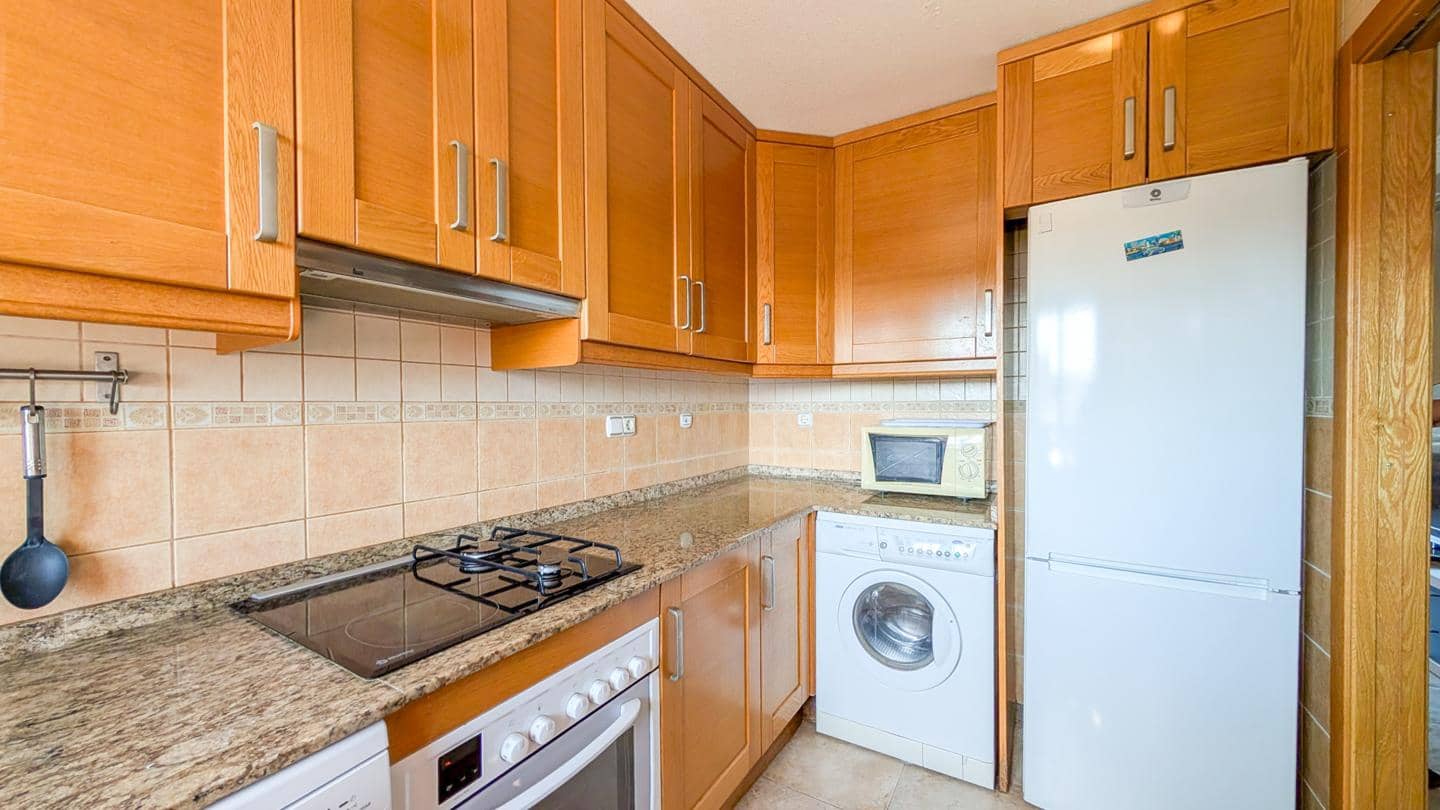 Piso de 2 habitaciones en Arenales del Sol en venta - 260.000 € (Ref: 9635105)