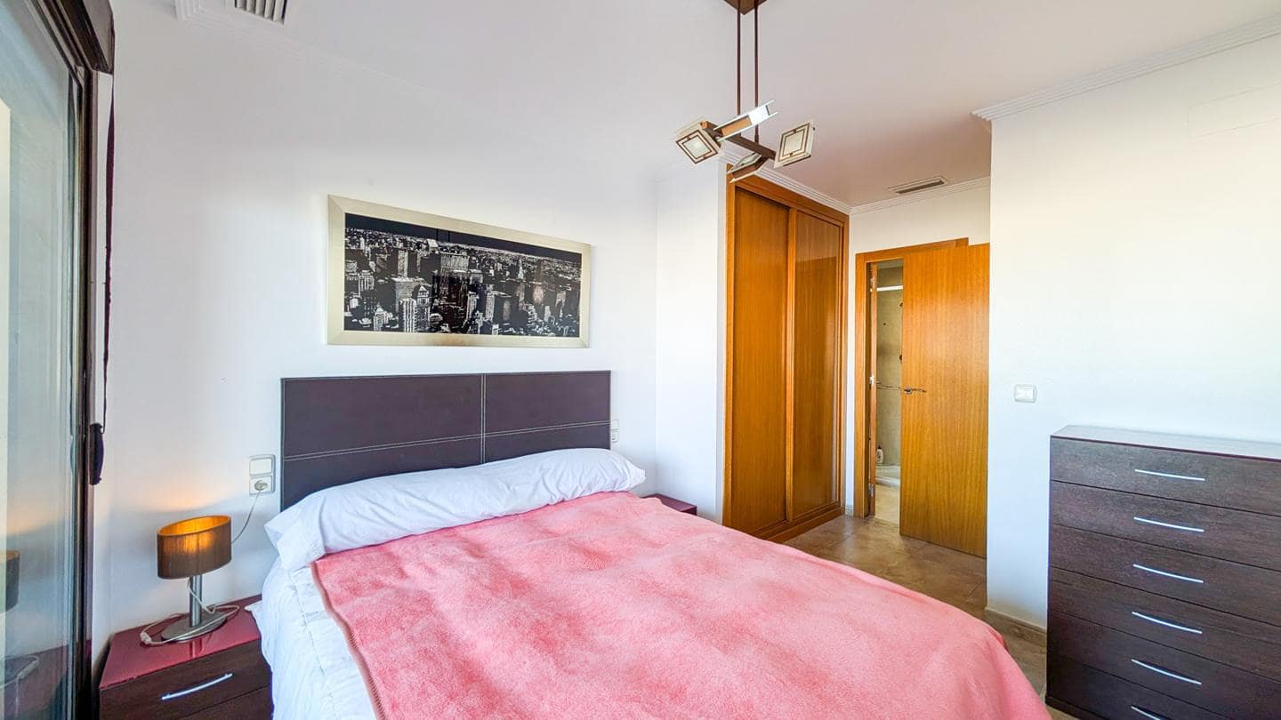 Piso de 2 habitaciones en Arenales del Sol en venta - 260.000 € (Ref: 9635105)