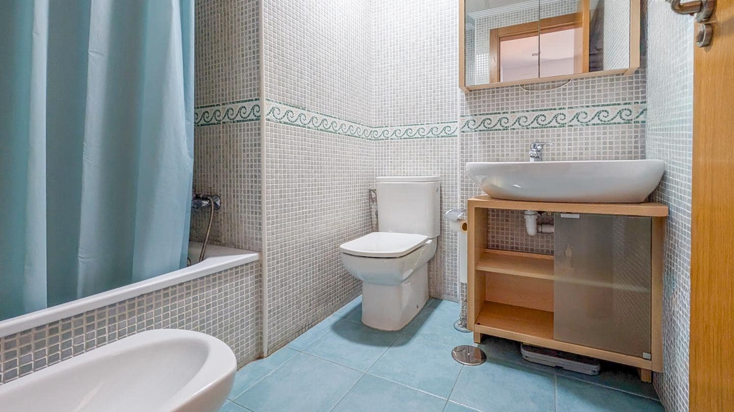 Piso de 2 habitaciones en Arenales del Sol en venta - 260.000 € (Ref: 9635105)