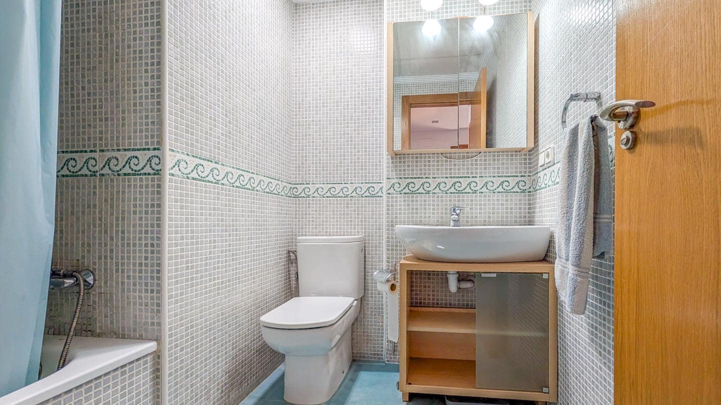 Piso de 2 habitaciones en Arenales del Sol en venta - 260.000 € (Ref: 9635105)