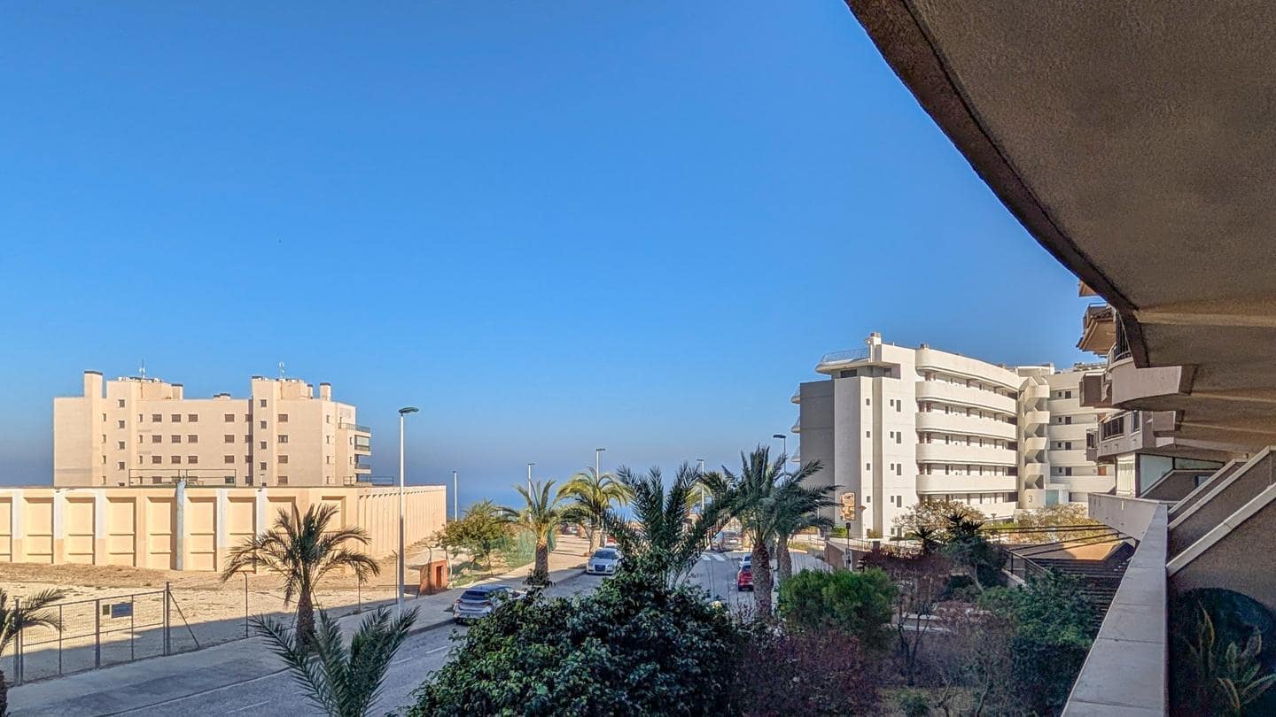 Piso de 2 habitaciones en Arenales del Sol en venta - 260.000 € (Ref: 9635105)