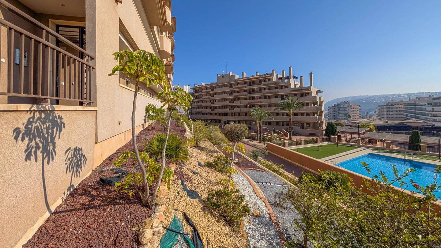 Piso de 2 habitaciones en Arenales del Sol en venta - 260.000 € (Ref: 9635105)