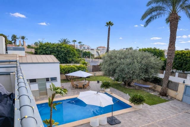 Chalet de 6 habitaciones en Ciutat Jardí - Torreta Verdí, Elche / Elx en venta con piscina garaje - 1.339.000 € (Ref: 9643332)