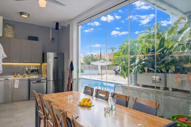 Chalet de 6 habitaciones en Ciutat Jardí - Torreta Verdí, Elche / Elx en venta con piscina garaje - 1.339.000 € (Ref: 9643332)