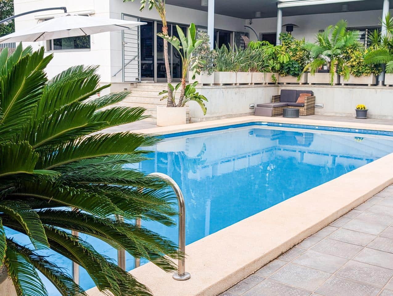 Chalet de 6 habitaciones en Elche / Elx en venta con piscina garaje - 1.339.000 € (Ref: 9643332)