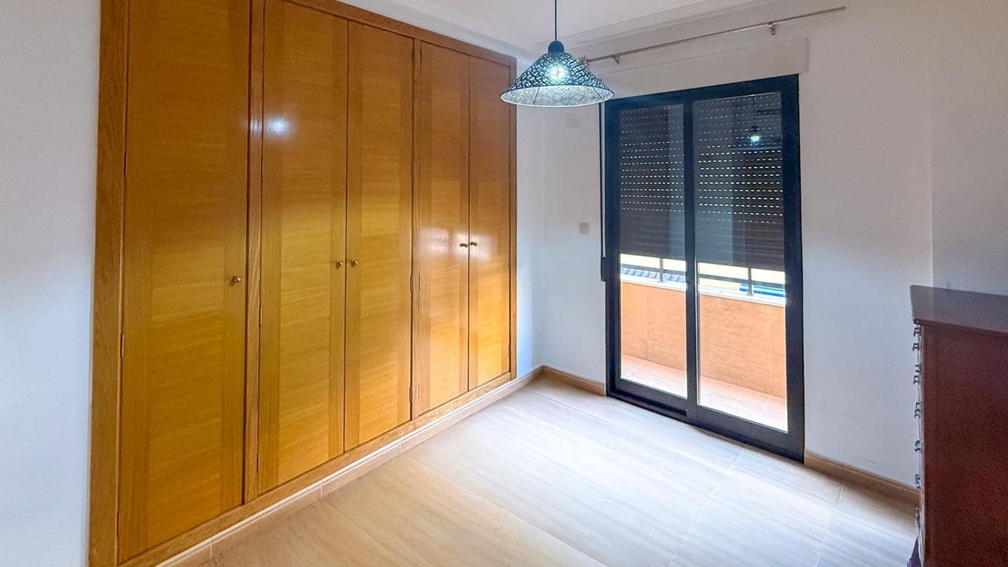 2 slaapkamer Flat te koop in Alicante stad - € 174.900 (Ref: 9643333)