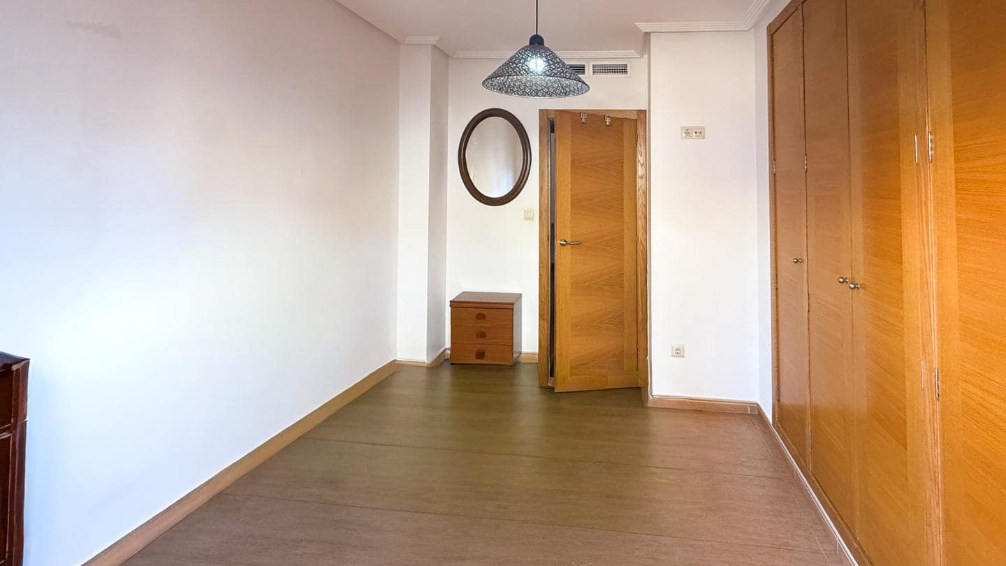 2 slaapkamer Flat te koop in Alicante stad - € 174.900 (Ref: 9643333)