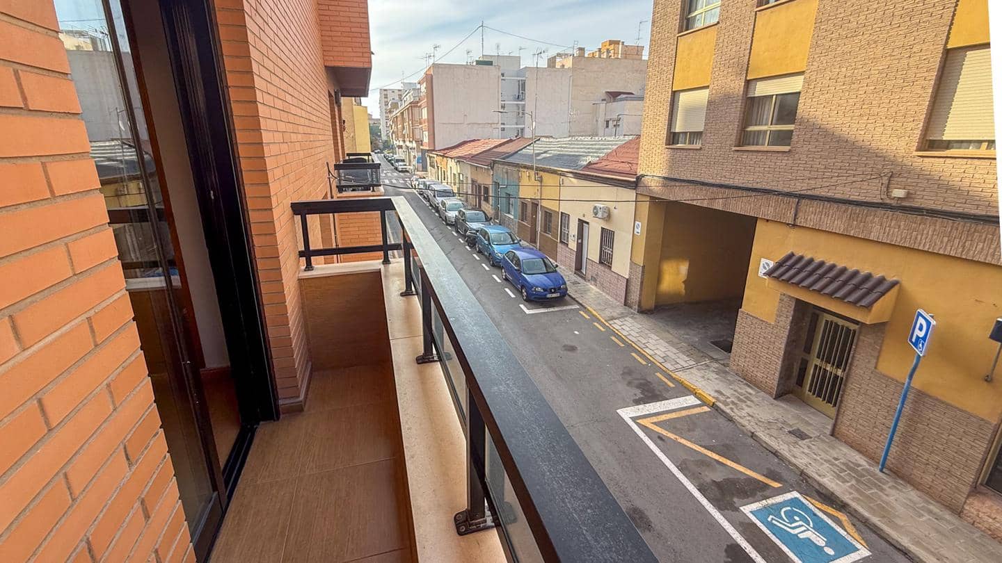 2 slaapkamer Flat te koop in Alicante stad - € 174.900 (Ref: 9643333)