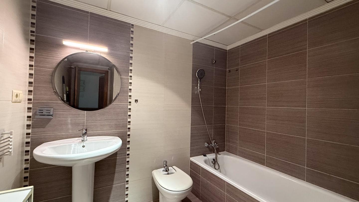 2 slaapkamer Flat te koop in Alicante stad - € 174.900 (Ref: 9643333)