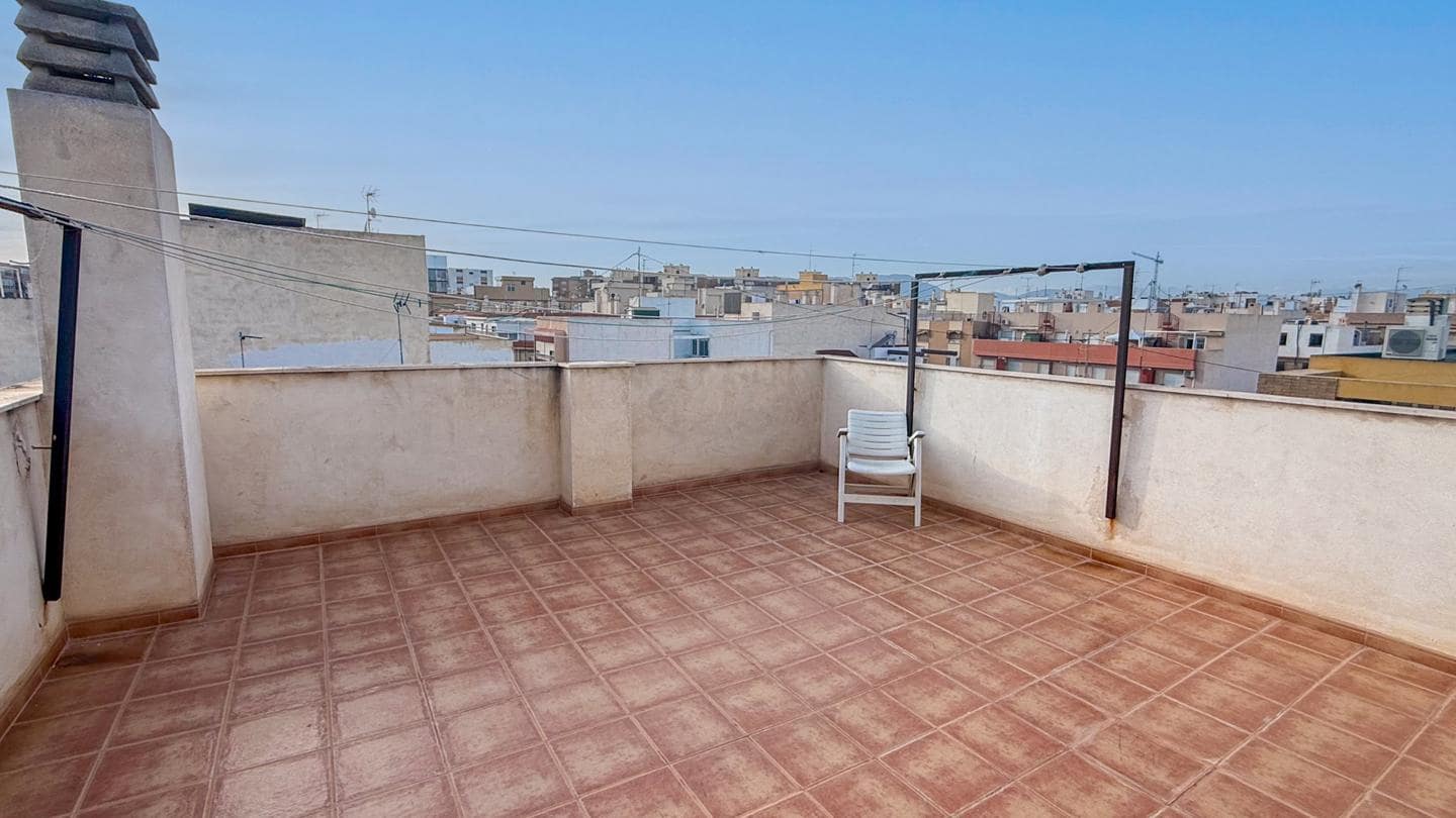 2 slaapkamer Flat te koop in Alicante stad - € 174.900 (Ref: 9643333)