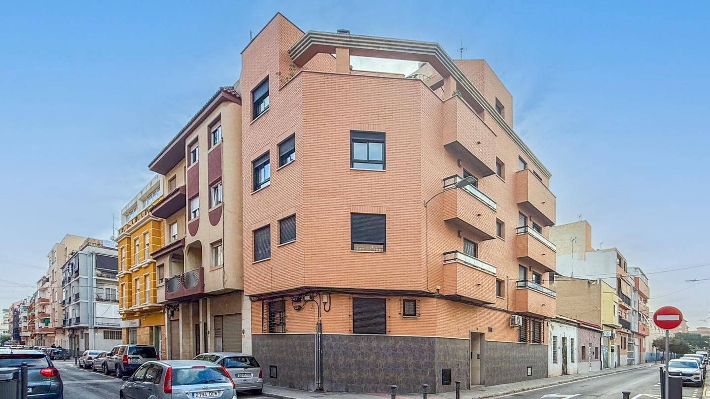 2 slaapkamer Flat te koop in Alicante stad - € 174.900 (Ref: 9643333)