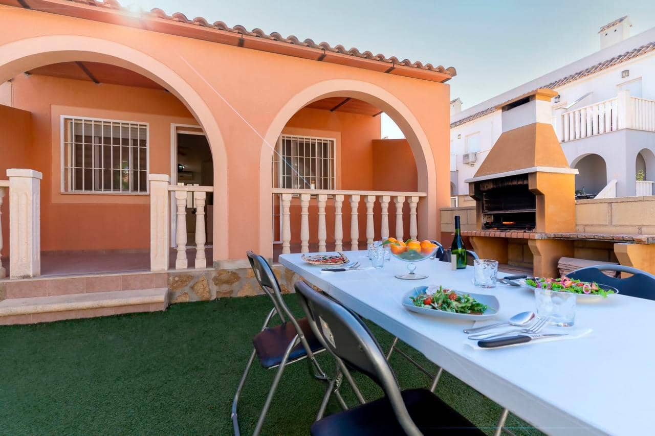 2 quarto Bungalow para venda em Gran Alacant com piscina - 220 000 € (Ref: 9645982)