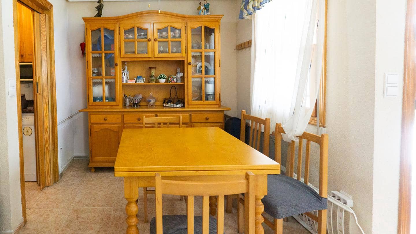 4 soveværelse Villa til salg i Santa Pola - € 249.000 (Ref: 9687524)