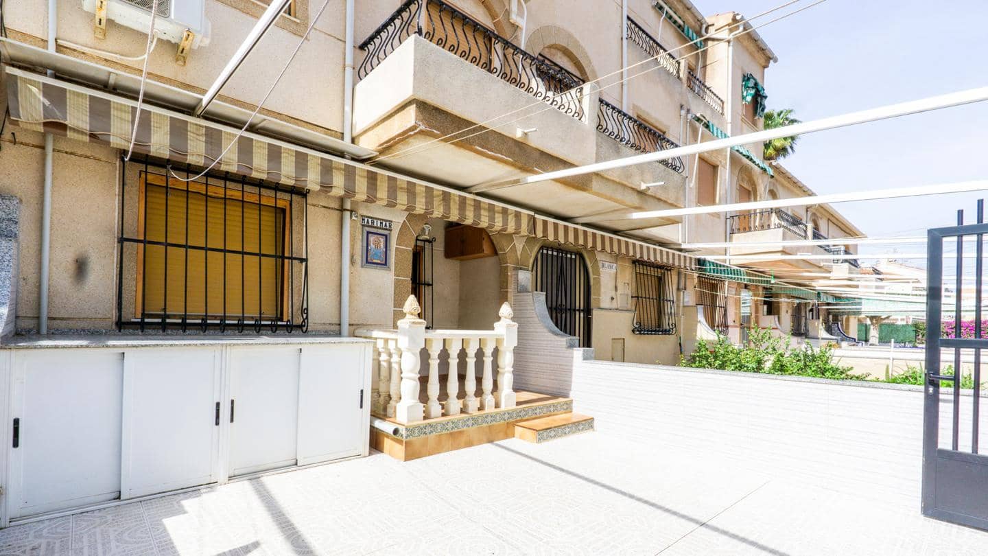 4 soveværelse Villa til salg i Santa Pola - € 249.000 (Ref: 9687524)