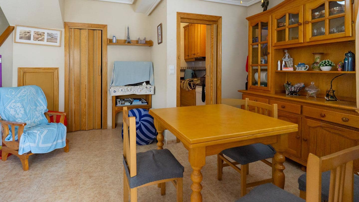 4 soveværelse Villa til salg i Santa Pola - € 249.000 (Ref: 9687524)