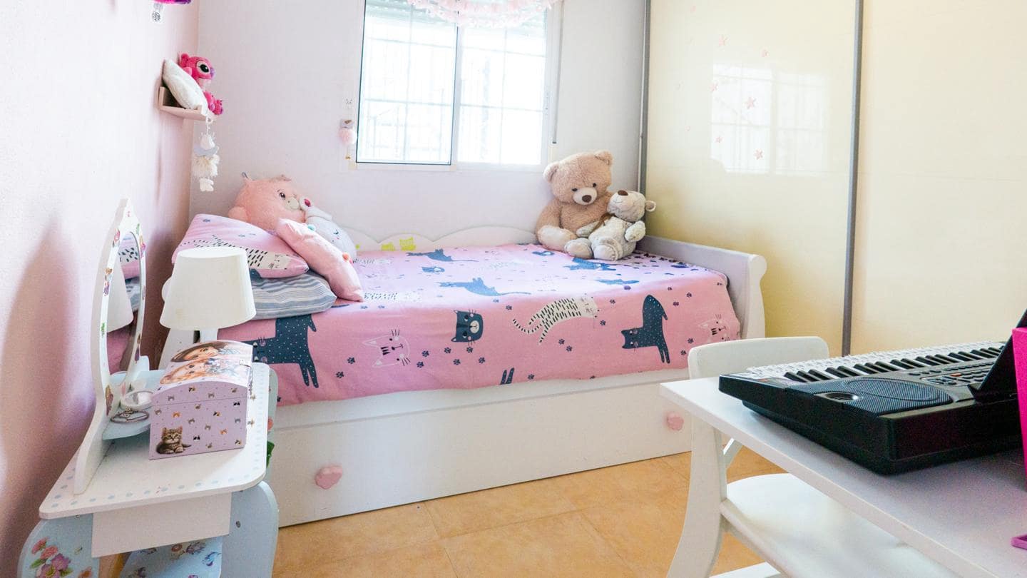 2 bedroom Villa for sale in Gran Alacant with pool - € 215,000 (Ref: 9723860)