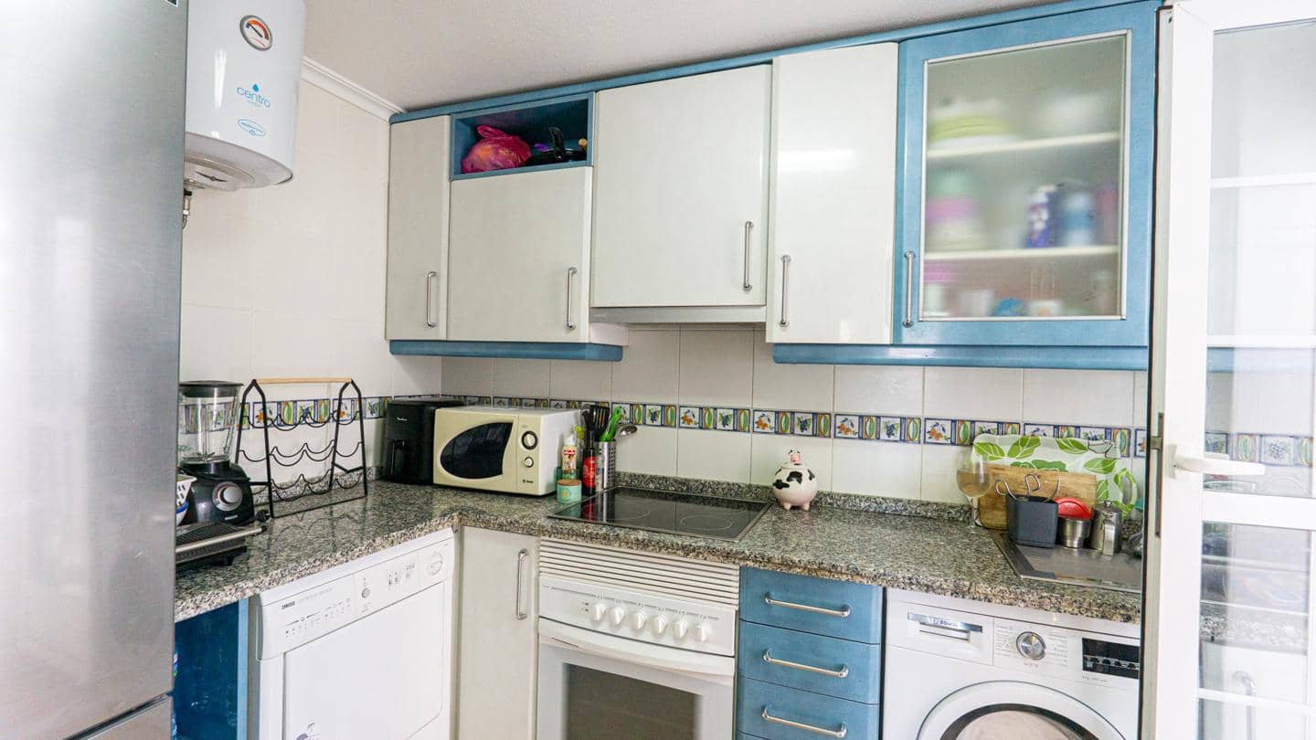 2 bedroom Villa for sale in Gran Alacant with pool - € 215,000 (Ref: 9723860)