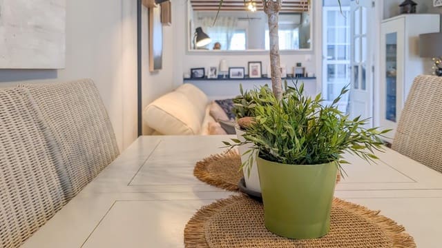 2 bedroom Villa for sale in Puerto Marino, Santa Pola with pool garage - € 215,000 (Ref: 9723860)