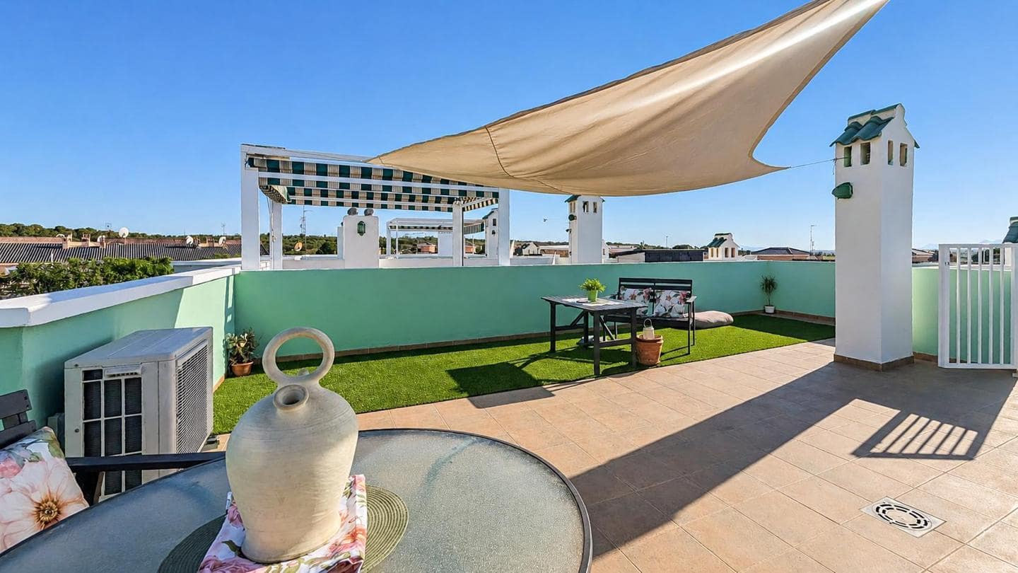 2 soveværelse Villa til salg i Gran Alacant med swimmingpool garage - € 215.000 (Ref: 9723860)