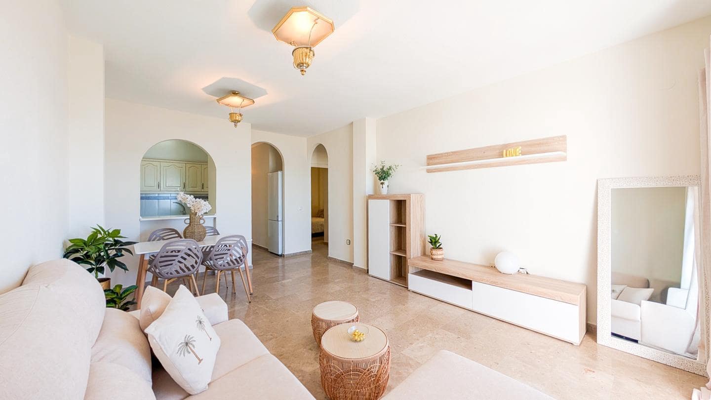 2 bedroom Flat for sale in Santa Pola with garage - € 320,000 (Ref: 9739263)