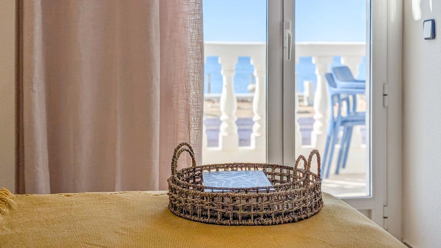 2 bedroom Flat for sale in Santa Pola with garage - € 320,000 (Ref: 9739263)