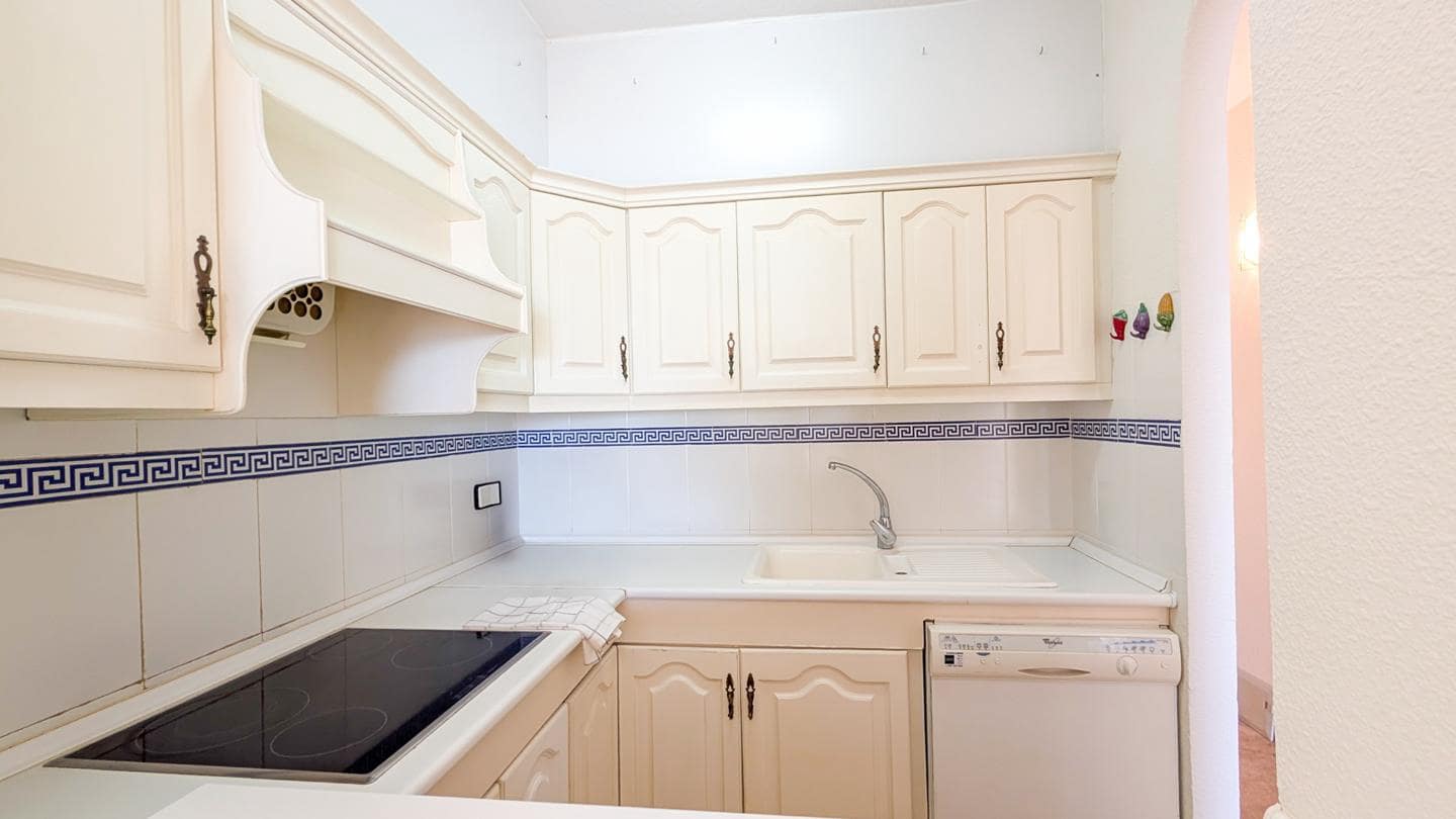 2 bedroom Flat for sale in Santa Pola with garage - € 320,000 (Ref: 9739263)