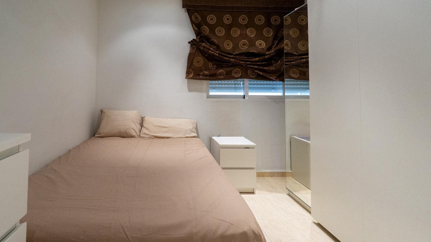 2 bedroom Flat for sale in Santa Pola - € 195,000 (Ref: 9739264)